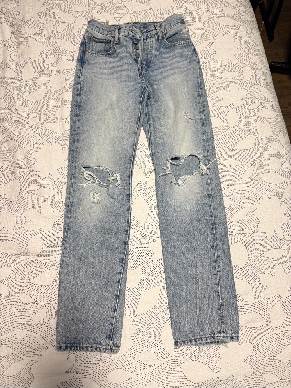 Levi's 501 Light Blue Denim Jeans